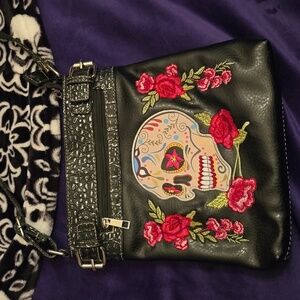 Crossbody purse